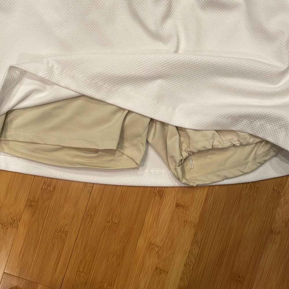 Greg Norman Golf Skort XL - Picture 2 of 7